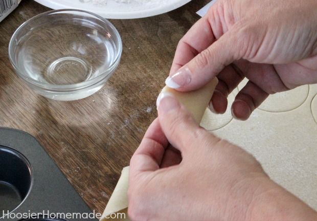 Easy Semi-Homemade Fortune Cookies | Recipe on HoosierHomemade.com