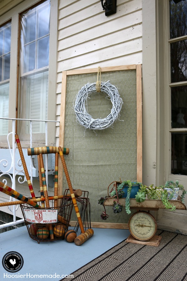 Decorating doesn't have to break the bank! Learn how to decorate your Front Porch on a Budget with items you have around your home! You might just be surprised at what you can use for FREE! Be sure to save these ideas for later and pin to your Decorating Board!