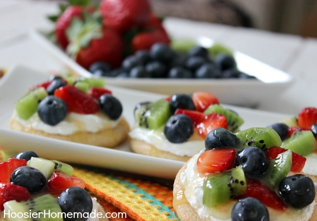 Sugar Cookie Fruit Pizzas :: Recipe on HoosierHomemade.com