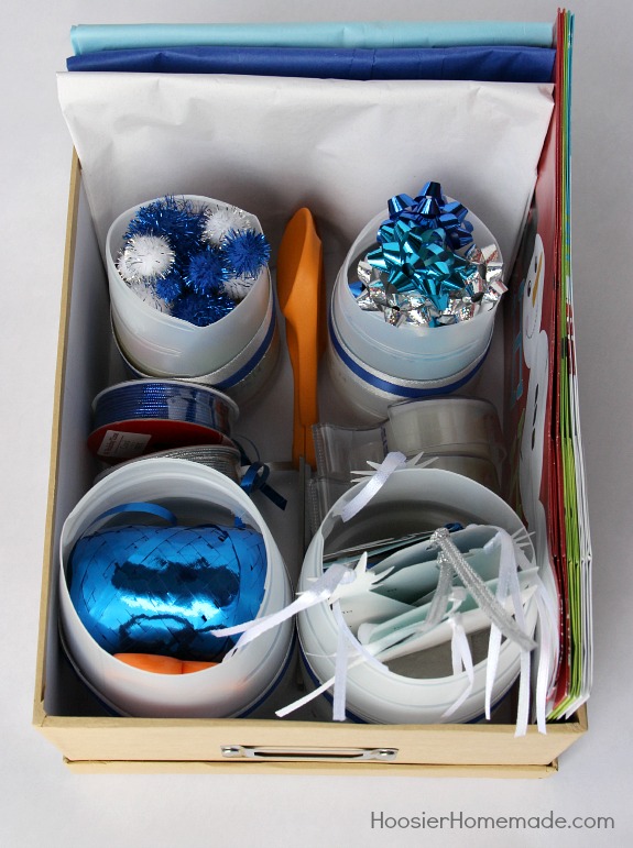 Don't spend valuable time searching for your gift wrapping supplies! Put together this Gift Wrapping Kit and have them all in one place! A great Christmas Gift too! Pin to your Craft Board!