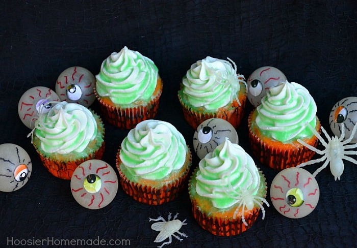 How to Make Glow in the Dark Cupcakes