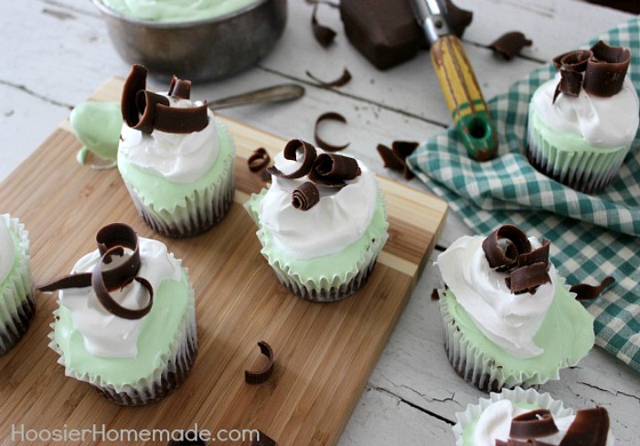 Grasshopper Pie Cupcakes