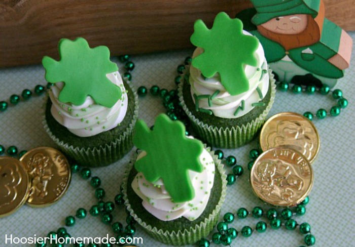 Green Velvet Cupcakes