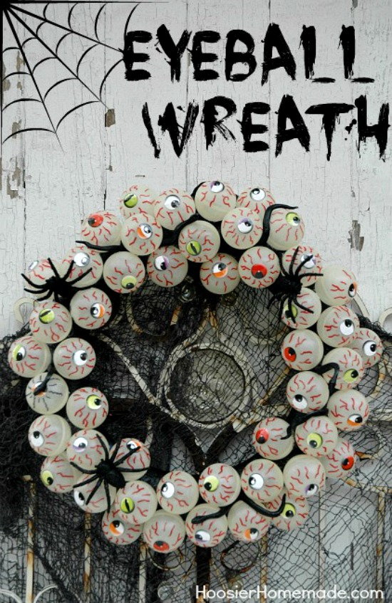 Halloween Craft - Easy to make Eyeball Wreath that Glows-in-the-Dark | Instructions on HoosierHomemade