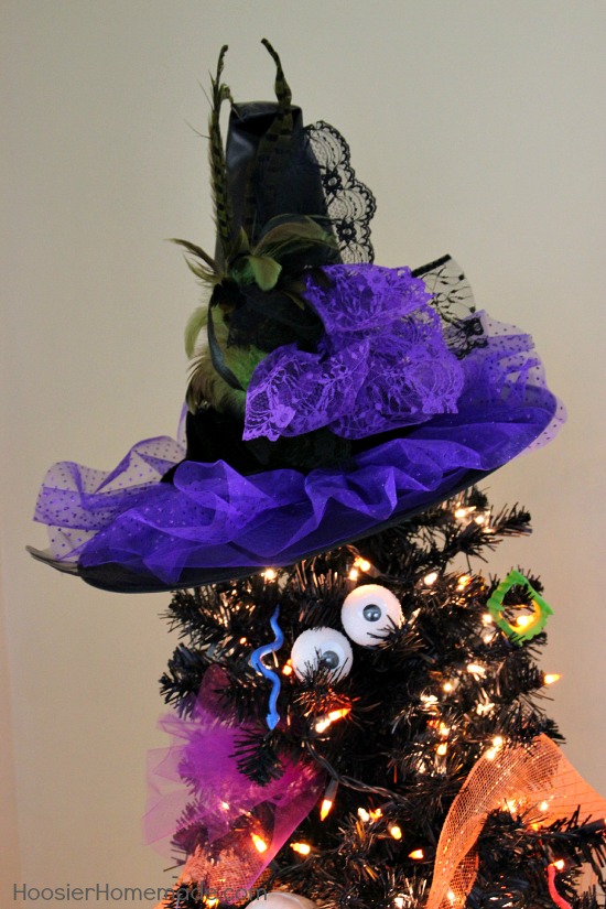 Halloween Tree | Details on HoosierHomemade.com