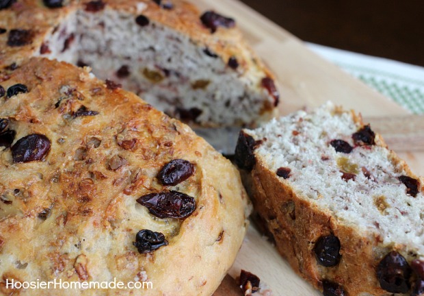 Harvest Bread Recipe with Golden Raisins, Dried Cranberries and Pecans
