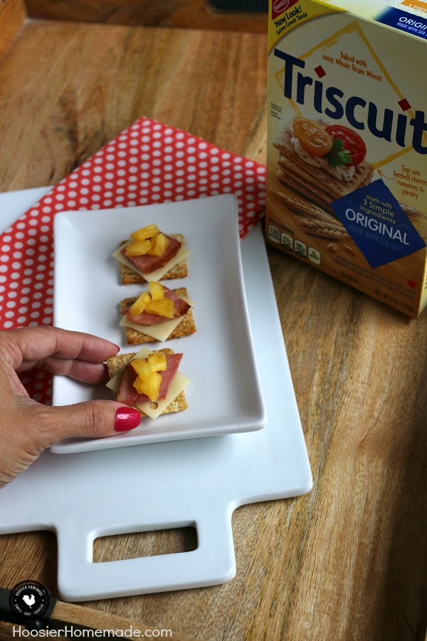 Just 4 ingredients in this easy snack! Hawaiian Triscuit Snacks will inspire you to dream of the islands! Pin to your Recipe Board!