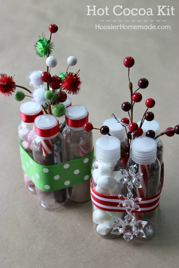 This adorable Christmas Gift is under $5 and perfect for teachers, neighbors, co-workers and more! Put together these Hot Cocoa Kits in minutes! Pin to your Christmas Board!