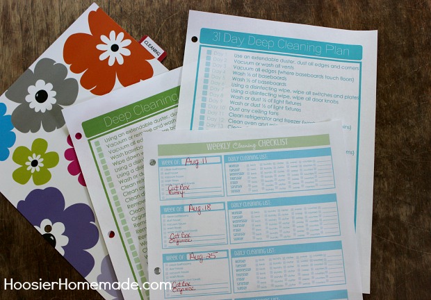 How to Create a Household Binder :: on HoosierHomemade.com