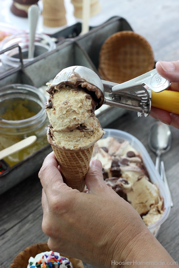 GELATO SUNDAE BAR -- Create this incredible Sundae Bar in minutes! Perfect for ANY celebration!