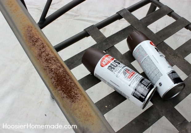 How to Paint Chairs: Quick Fix for Rust :: Tutorial on HoosierHomemade.com