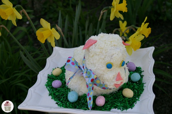 Chubby Little Lamb Cake