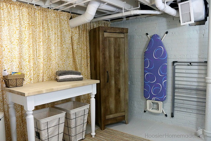 LAUNDRY ROOM MAKEOVER -- Doing Laundry is a must! Why not have a space that you love? This before and after will SHOCK you! 