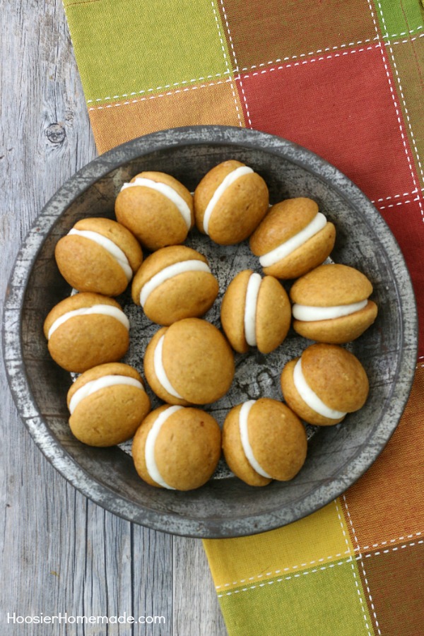 MINI PUMPKIN WHOOPIE PIES - Soft pumpkin cookies sandwiched with buttercream frosting