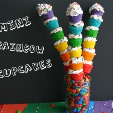 Mini Rainbow Cupcakes on HoosierHomemade.com