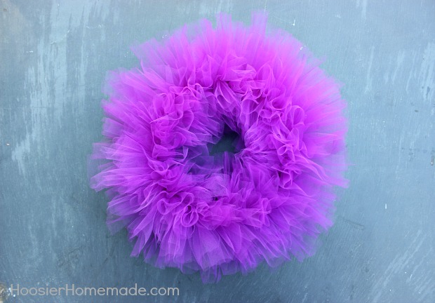 Halloween Monster Wreath : Purple People Eater :: Tutorial on HoosierHomemade.com