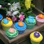 Mother's-Day-Flower-Cupcakes.main