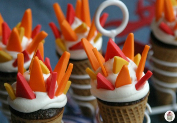 Olympic Torch Cupcakes :: on HoosierHomemade.com