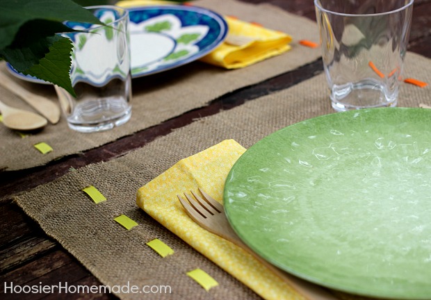 How to Make DIY Placemats from Burlap with a No Sew Method