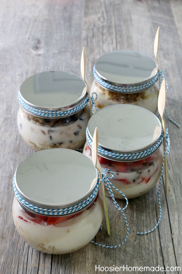 OVERNIGHT OATS -- Make breakfast quick and healthy with these overnight oats recipes - 4 ways!