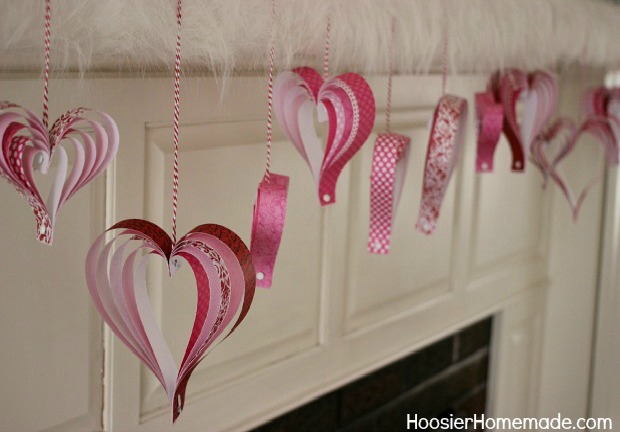 Paper Hearts on Valentine's Day Mantel Decorations :: HoosierHomemade.com