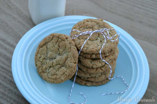 Peanut-Butter-Oatmeal-Cookies