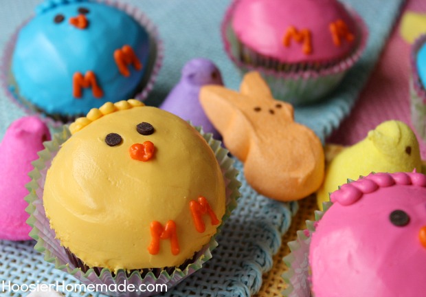 Peeps Cupcakes :: Instructions on HoosierHomemade.com