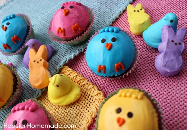Peeps Cupcakes :: Instructions on HoosierHomemade.com