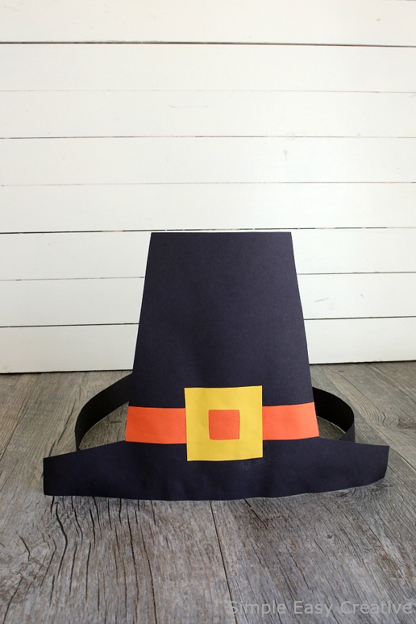 HOW TO MAKE PILGRIM HATS