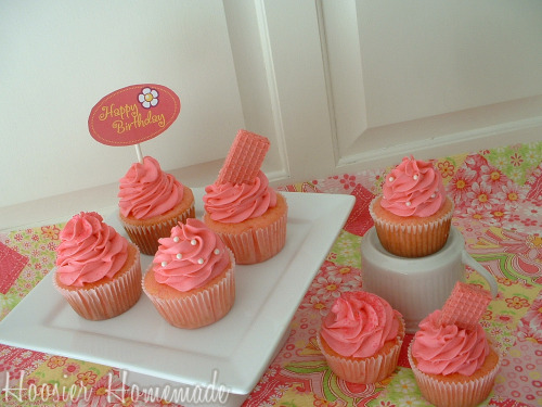 pretty pink princess cupcakes