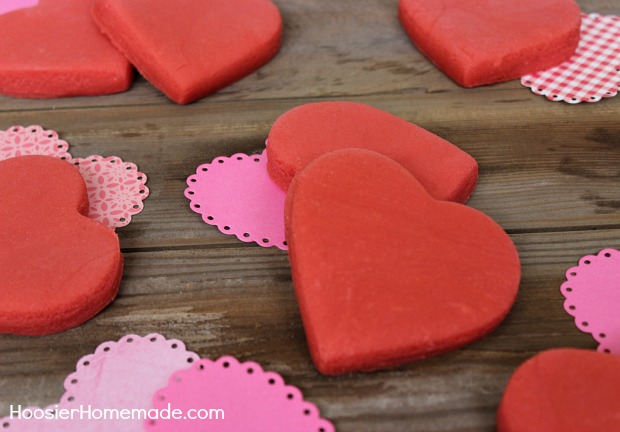 Valentine's Day Classroom Gifts: How to make Kool-Aid Play-Doh :: Recipe on HoosierHomemade.com