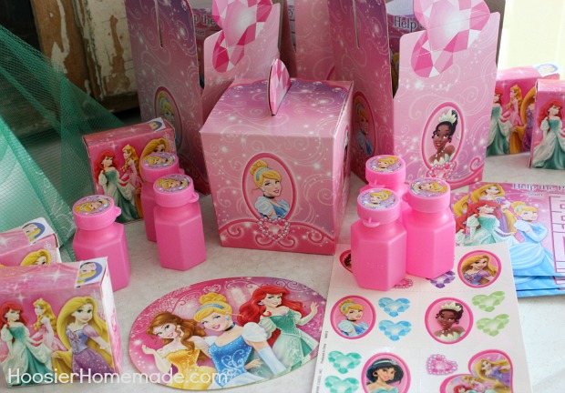 Erin Reed Makes: DIY Princess Birthday Party Decor - Cupcakes