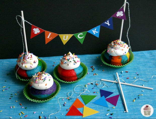 Rainbow Cupcakes with Rainbow Bunting Printable :: HoosierHomemade.com
