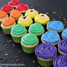 Rainbow Cupcakes :: Instructions on HoosierHomemade.com