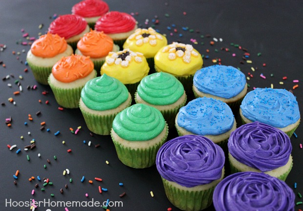 Rainbow Cupcakes :: Instructions on HoosierHomemade.com