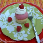 Raspberry Cupcakes ~ Cupcake Tuesday