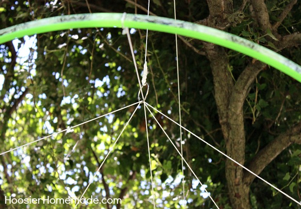 Easy DIY Hula Hoop Tent  :: Instructions on HoosierHomemade.com