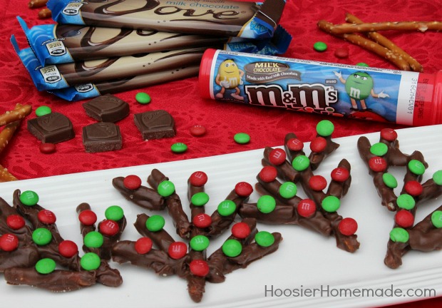 Kid's Christmas Treat: Reindeer Antlers on HoosierHomemade.com