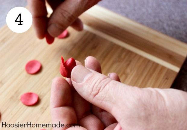 Valentine's Day Cupcakes with Candy Clay Roses | Instructions on HoosierHomemade.com