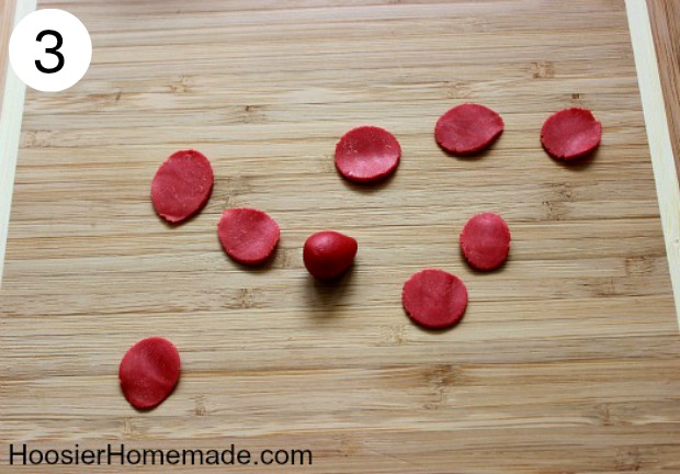 Valentine's Day Cupcakes with Candy Clay Roses | Instructions on HoosierHomemade.com