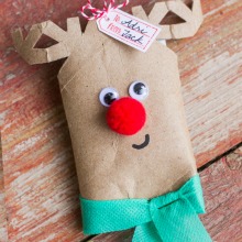 Rudolph-Gift-Card-Holder.PAGE