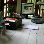 Rustic Office Desk Pottery Barn Style :: Directions on HoosierHomemade.com
