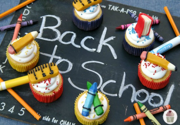 Back to School Cupcakes on HoosierHomemade.com