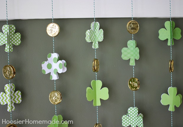 How to Make a Paper Shamrock Garland | Instructions on HoosierHomemade.com