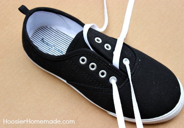 DIY Bleached Shoes :: Instructions on HoosierHomemade.com