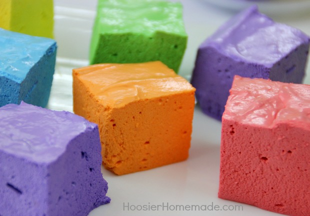 Simple Homemade Marshmallows | Recipe on HoosierHomemade.com