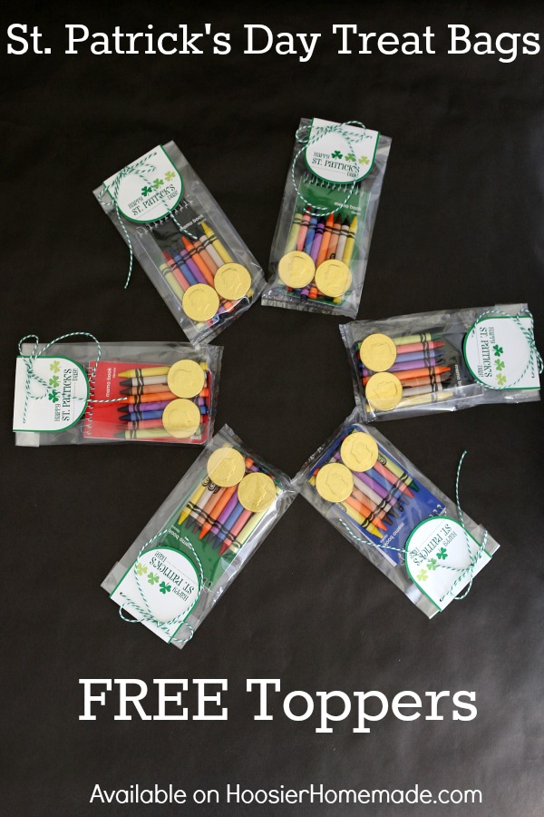 Fun St. Patrick's Day Treat Bags with FREE Printable Bag Toppers! Encourage the creative side in children with these easy to make Treat Bags! Pin to your St. Patrick's Day Board!