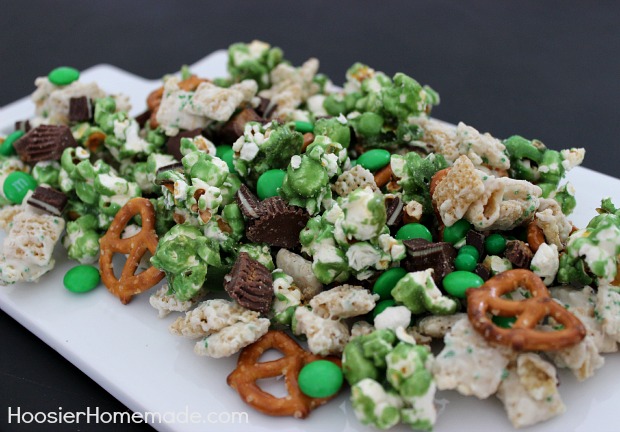 Luck of the Irish Party Mix for St. Patrick's Day :: Recipe on HoosierHomemade.com