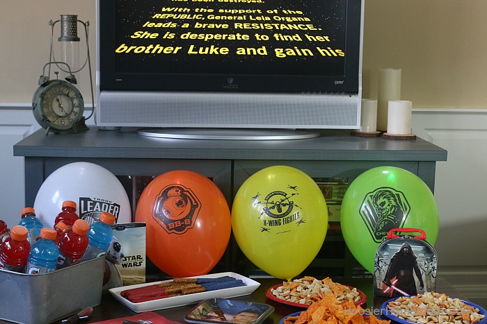 Star-Wars-Movie-Night-Party