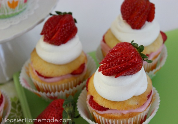 strawberry shortcake cupcakes